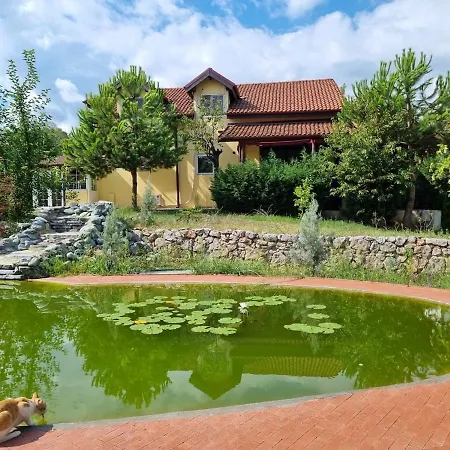 Club Vista